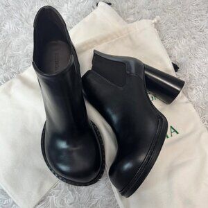 Bottega Veneta Black Leather Boots 40